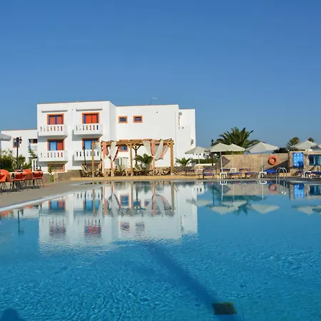 Bouradanis Village 아파트호텔 3*