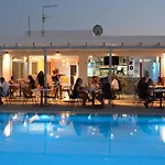 Aparthotel Bouradanis Art Hotel