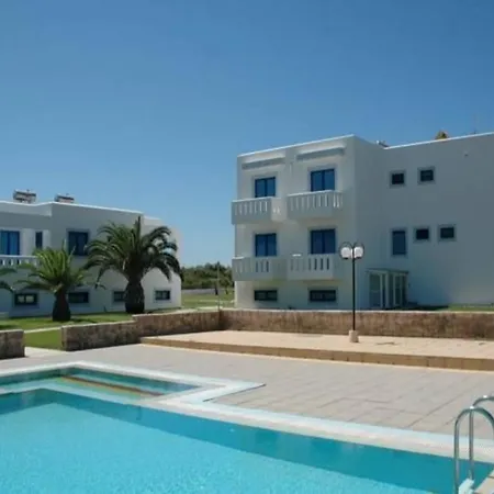 Aparthotel Bouradanis Village 3*