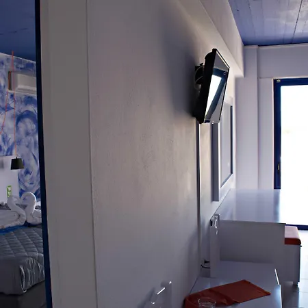Aparthotel Bouradanis Village