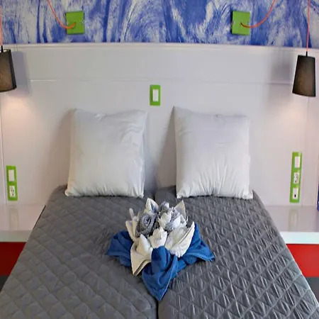 Bouradanis Village 公寓式酒店