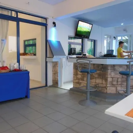 Bouradanis Village Aparthotel