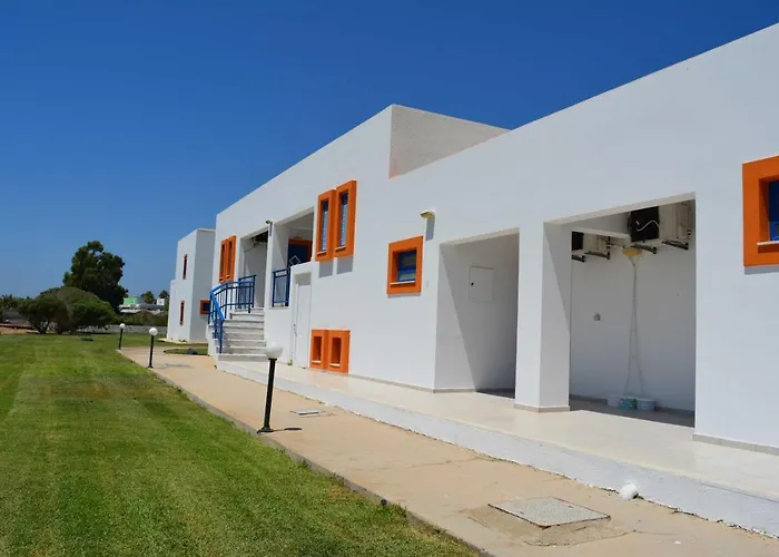 Bouradanis Art Hotel 3*