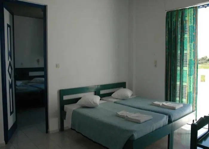 Bouradanis Village Aparthotel