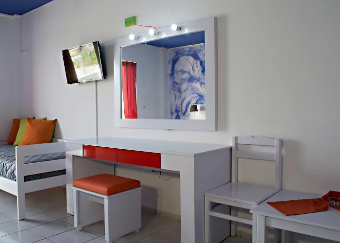 Bouradanis Art Hotel