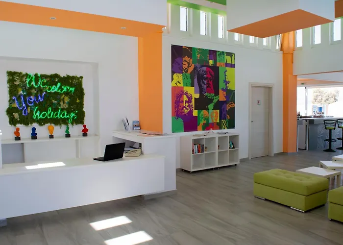 Bouradanis Art Hotel شقة فندقية